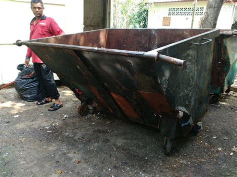 100×120,0x100,0x 0 murah ukuran sesuai dengan permintaan,. BAYU VILLA APARTMENT KLANG: Tong Sampah Yang Baru Harus ...