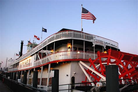 New Orleans Steamboat Natchez Evening Jazz Cruise With Dinner New