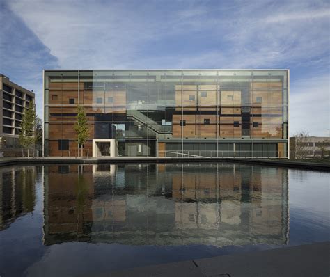Steven Holl Architects Opens Lewis Center For The Arts At