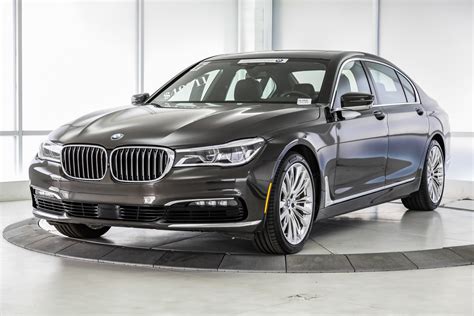 These are newer model year, lower mileage (more than 300 miles but less than 15,001 miles) vehicles. Certified Pre-Owned 2017 BMW 7 Series 750i 4D Sedan in ...