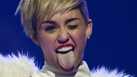 Miley Cyrus Shares Racy Valentines Day Pic For Liam Hemsworth The