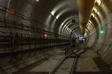 10 Secret Tunnels In London That Youll Probably Never Seethinking Bob
