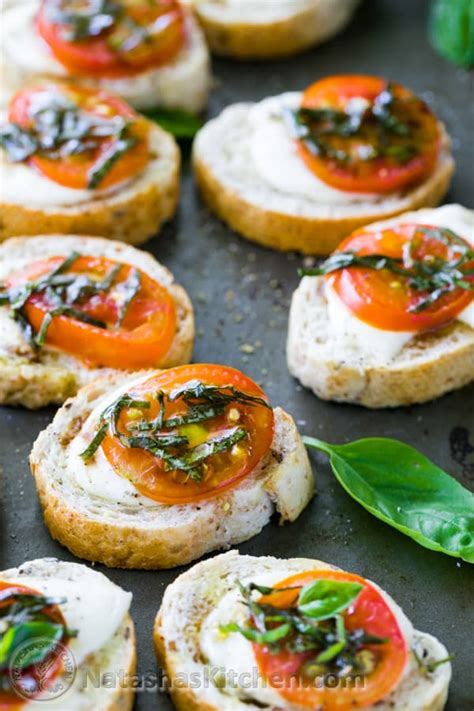 Caprese Crostini Canapes Caprese Salad Baked Sandwiches