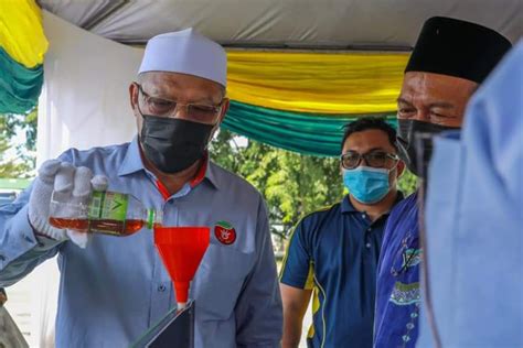 5 situasi anda perlu tukar minyak hitam. Kempen Tukar Minyak Masak Terpakai (UCO) - Kelantan Utilities