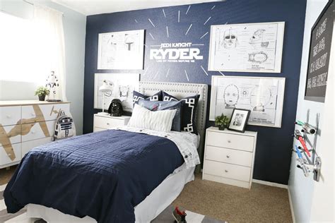 20 creative and playful themes for boys' rooms. 16 Creative Bedroom Ideas for Boys