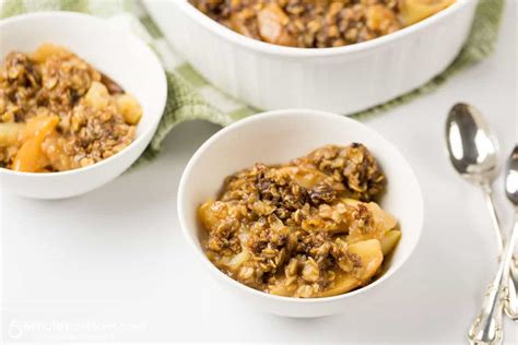 It's one of those dump and cook instant pot recipes that you can enjoy throughout the year. Instant Pot Apple Crisp Recipe that is Ready in Minutes