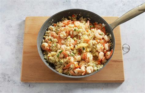 Easy Cauliflower Shrimp Fried Rice