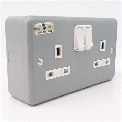 Solid Heavy Duty Mk 2 Gang Metal Clad 13a Switch Plug Socket Outlet For