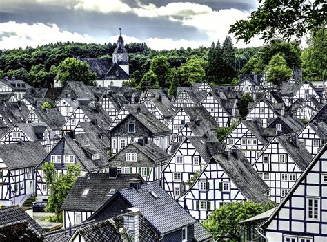 Freudenberg sealing technologies is a leading supplier of advanced materials and products for customers working on automotive, industrial and alternate drivetrain applications. Freudenberg