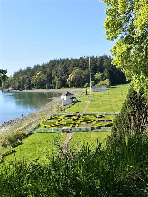The san juan islands are a scattering of forested islands in the serene waters to the north of puget sound in washington state, adjacent to canada's vancouver island. Washington's San Juan Islands Are Serious About ...