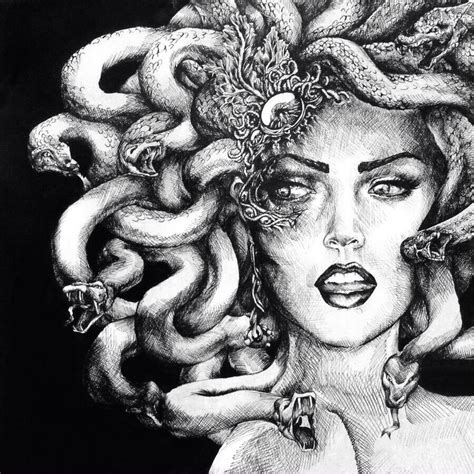 Pin By Diana Carmona On Ggg Medusa Tattoo Medusa Artwork Medusa Art