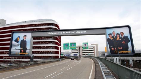 Flughafen düsseldorf ankunft & abflug. NEWS: Survey reveals 'Top 10 Airports' - AIRLIVE