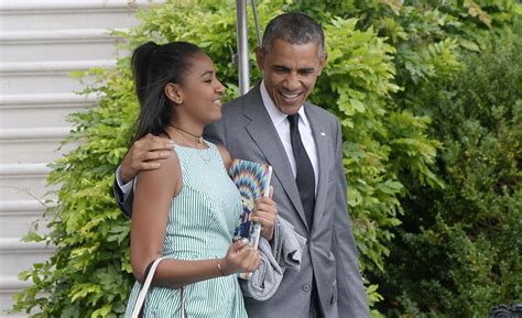 Obama Takes First Daughters Malia And Sasha For Night Out In New York