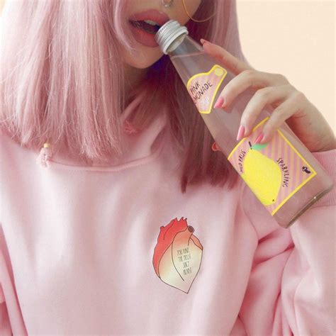 Here's your list of the top 50 bishoujo with pink hair, who are all badass in their own way. Pin di ᴊ ᴜ ʟ ɪ ᴀ su ulzzang inspiration | Idee selfie ...