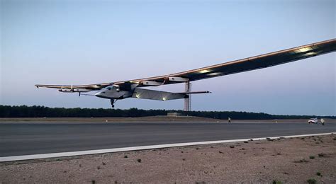 Us Navy Is Building A Solar Powered Spy Plane That Could Fly On Its Own For 90 Days The Us Sun