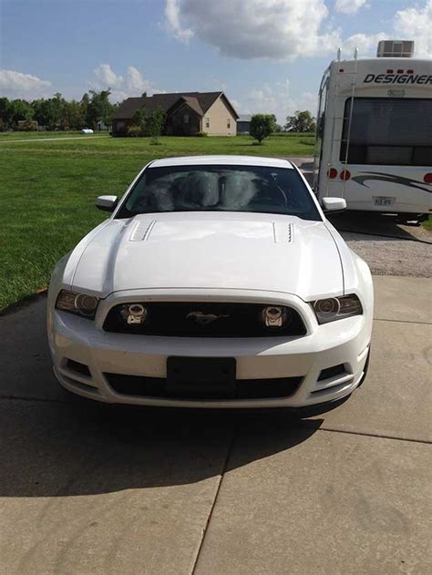 The 2014 ford mustang is available as a coupe or convertible, offered in four trim levels: 2014 Ford Mustang GT Premium coupe V8 low miles For Sale ...