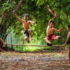 7 Permainan Tradisional Indonesia Yang Legendaris Tetap Seru Dimainkan