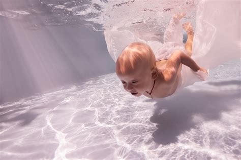 Underwater Baby Photoshoot Tips