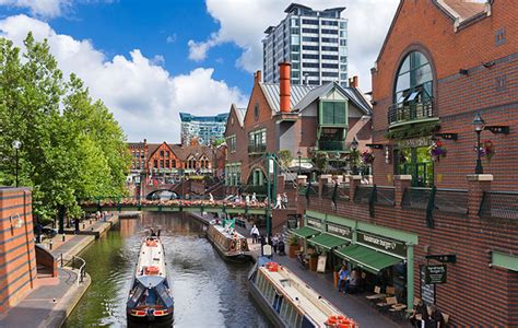 It's a cool little street that has preserved a lot of history where you can keep a lot of modern things out of the background. The best places to live near Birmingham
