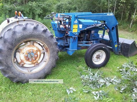 Ford 4600 Su Tractor With Loader