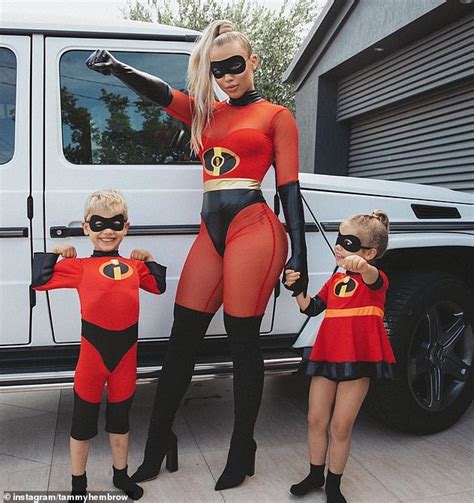 tammy hembrow flaunts her curves in skintight incredibles costume daily mail online