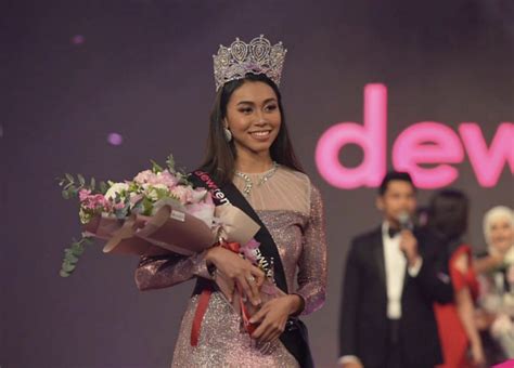 Jangan lupa saksikan siaran langsung dewi remaja 2019 yang disiarkan di. Shaza Bae Dinobat Sebagai Juara Dewi Remaja 2019