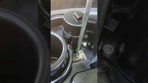 Vrod Oil Leak Rear Cylinder Crank Case Breather Hose Youtube