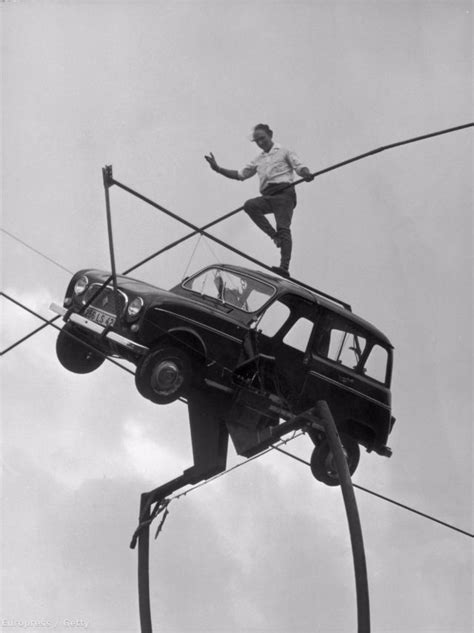40 Amazing Vintage Photos Of Insane Stunts From The Past
