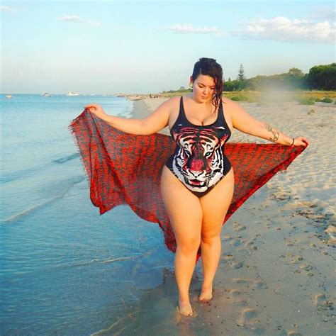 Fat Girl In A Bikini IBikini Cyou