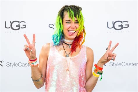 Chloe Norgaard Spills About Her Hair Coloring Tips And