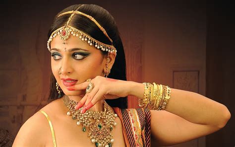 gold jewellery wallpapers