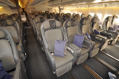 Difference Between Economy And Premium Economy Amenities Facilities