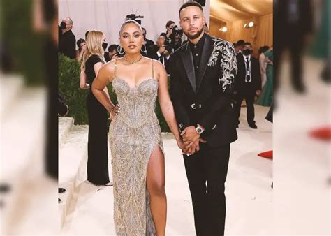 Inside Steph Curry And Wife Ayesha Currys Relationship