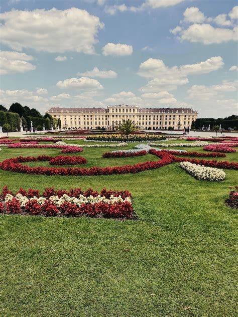 10 Things To Do In Vienna Schönbrunn Palace Summer Palace Things To Do