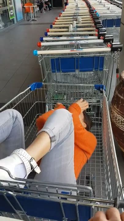 Shopping Cart Prank Traps Girl Jukin Licensing