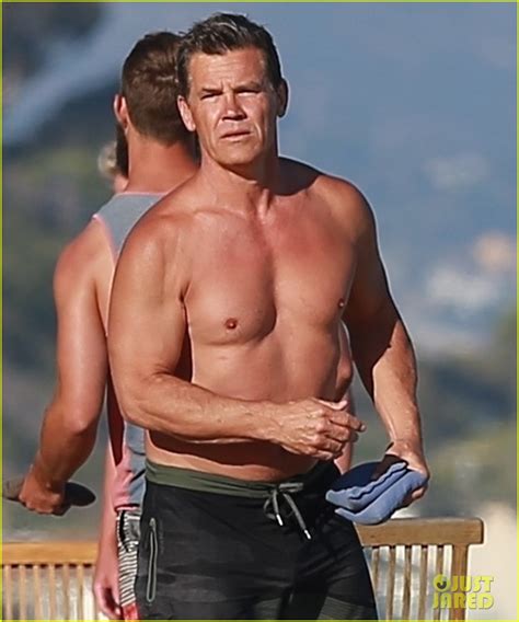 Josh Brolin Goes Shirtless For Th Of July Beach House Party Photo