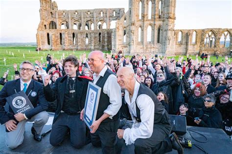 14 Fang Tastic Pix As Whitby Abbey Sets A New World Record For The