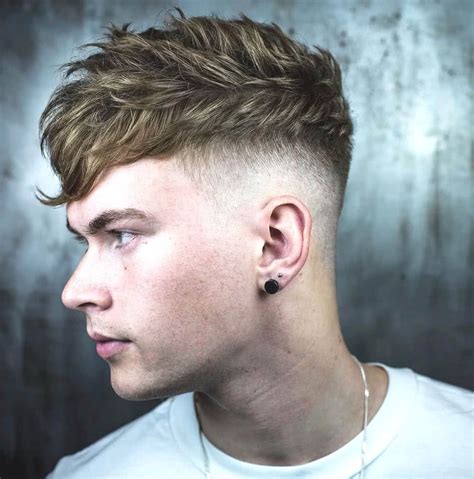 Corte fade com nudreds haircut. Cortes de pelo de hombre. Tendencias y estilos. Fotos