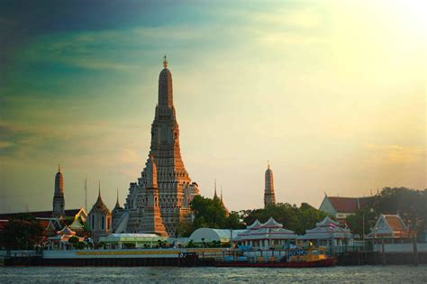 Top 7 Most Iconic Thailand Landmarks Escapenormal