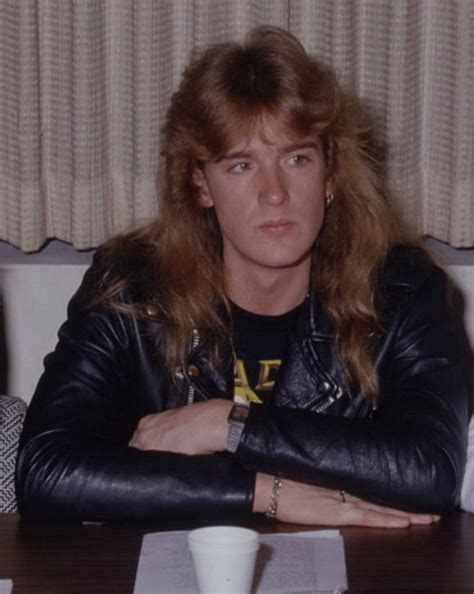 Simply put, nobody shreds a bass like ellefson. Wild One | David ellefson, Megadeth, Dave mustaine