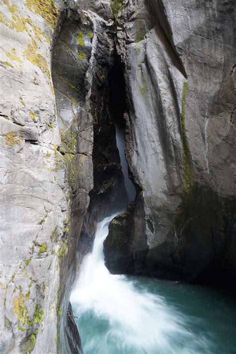 Box Canyon Falls A Loud Waterfall Within A Narrow Gorge