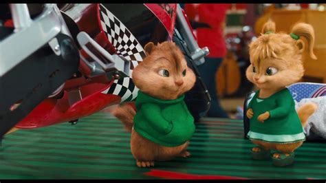 Alvin And The Chipmunks Theodore And Eleanor Kiss