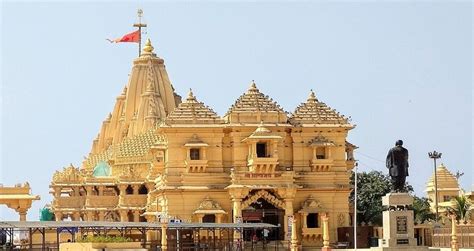 10 Places To Visit In Somnath Temple Beach Museum