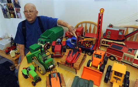 Wooden Toy Maker Photo 1 Pictures Cbs News