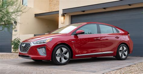 Luxury Cars Lease Under 300 - Best Luxury Car Lease Deals 2022