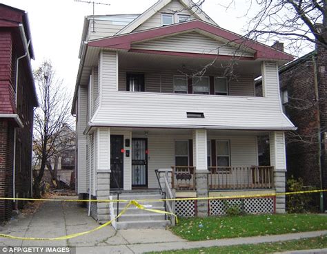 Jeffrey Dahmer House The First Murder Devoted To Jeffrey Dahmer