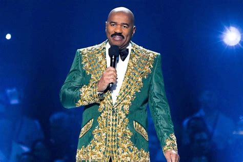 Steve Harvey Confuses Viewers In Miss Universe Costume Announcement And Gets Slammed For Cartel