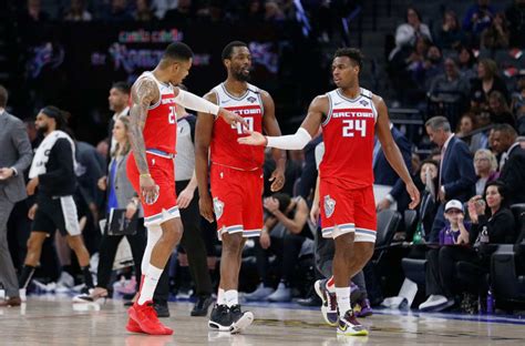 Latest on golden state warriors small forward kent bazemore including news, stats, videos, highlights and more on espn Sacramento Kings: Kent Bazemore, Harrison Barnes sparking ...