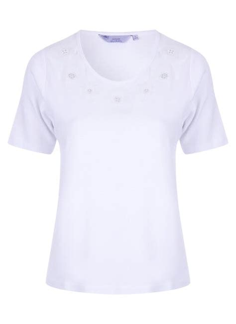 Honor Millburn Female White T Shirt Crew Neck Ewm Ewm