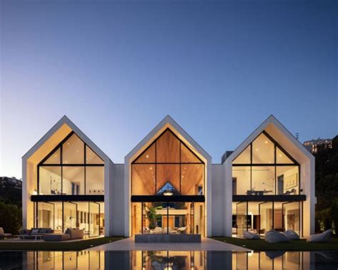 Contemporary House Of Three Gable Roof Volumes Digsdigs